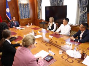 Победители акции «Предложи и поддержи» представили свои проекты главе Якутии