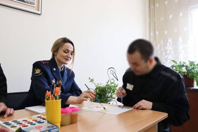 Исправление через рисунок: психологи УФСИН применяют метод арт-терапии