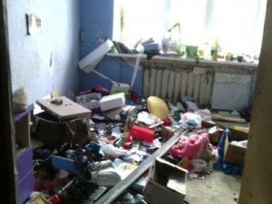 Сын устраивал погромы в квартире якутянки - ветерана труда