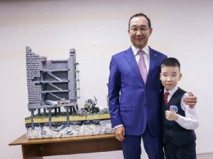 Айсен Николаев принял талантливого школьника из Якутска