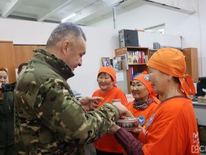 Роман Греков встретился с волонтёрами «Якутия с тобой»