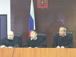 В Верховном суде Якутии отложено рассмотрение резонансного уголовного дела - гибели вахтовика в Алдане