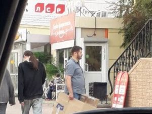 Экс-премьер республики Евгений Чекин покидает Якутию