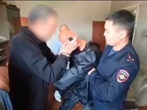 Пьяная ссора закончилась смертью: в Нерюнгри арестован подозреваемый в убийстве