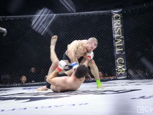 Фоторепортаж: турнир по смешанным единоборствам Eagles FC 53 в Якутске