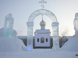 Глава Якутии окунулся в крещенскую купель