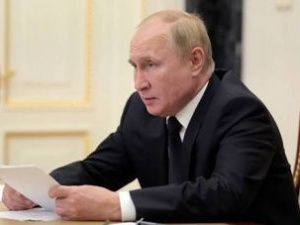 Путин не исключил, что ему придется уйти на карантин
