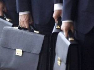 В правительстве прокомментировали заявления о масштабном сокращении госслужащих