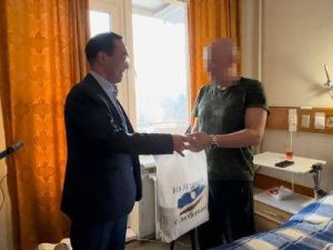Айсен Николаев навестил раненых якутских бойцов, проходящих лечение в госпитале имени Бурденко