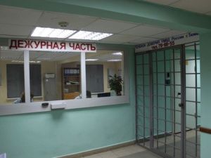 Убийство женщины, смерть в ДТП, мошенничество: Криминальная хроника за минувшие сутки