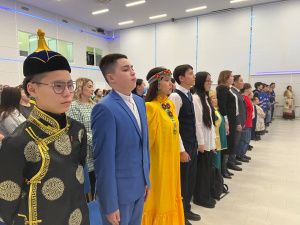 В Якутске юным горожанам вручили первые паспорта