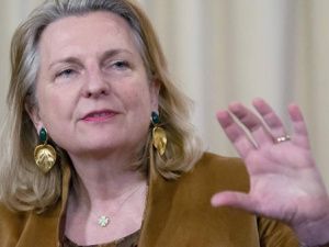 Для урегулирования на Украине недостаточно объявления перемирия