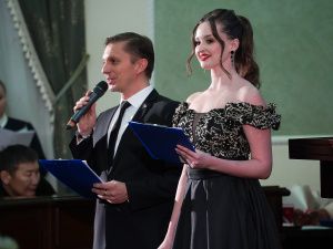 Евгений Григорьев встретился с общественностью города Якутска