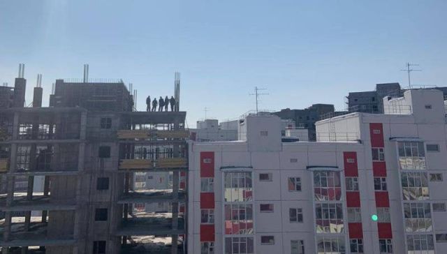 Курсом на стройку. Иностранных работников в Якутии заменят студенты