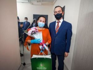 В Верхневилюйске построили многоквартирный дом. Туда из аварийного жилья переехали 28 семей