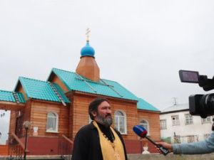 В исправительной колонии № 1 состоялась церемония установки и освещения купола и креста православного храма