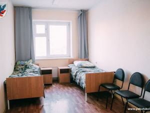 Евгений Григорьев осмотрел пункт временного размещения беженцев в Якутске