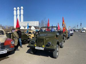 Праздничный автопробег прошел в Якутске