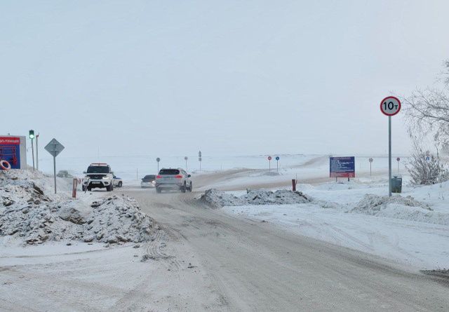 Досрочно открыто движение через р. Лена «Якутск-Нижний Бестях»