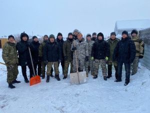 Сотрудники службы судебных приставов оказали  адресную помощь семьям мобилизованных