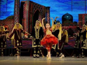 "Танцуй Ярко! Лови Ритм!»