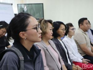 В Якутии Общественная палата, Центризбирком и пять партий подписали договор для проведения выборов