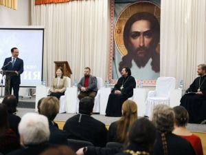 В Якутске проходят XIX республиканские Рождественские образовательные чтения