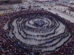 Массовый осуохай в День столетия республики — флэш-моб в Якутии