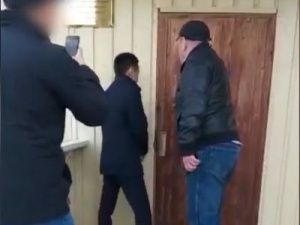 Видео задержания замглавы Намского улуса Николая Соловьева