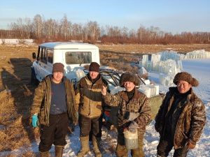 Более 100 семьям Хангаласского улуса заготовили лед