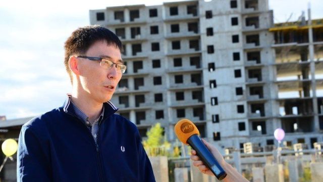 Родители учеников школы №35 написали петицию в защиту журналиста Антона Жондорова