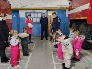 Дни открытых дверей проходят в пожарных частях Якутии