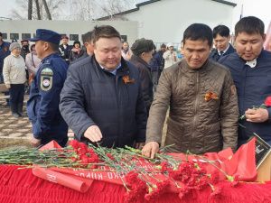 В Наяхинском наслеге Якутии перезахоронили останки солдата Ивана Сивцева