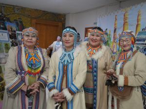 Открылась выставка мастеров коренных малочисленных народов Севера «Дуннэдув» («Земле моей»)