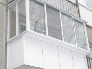 Житель Якутска выпал с балкона 4 этажа: Хроника происшествий за 22 марта