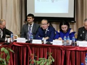 Во ВСИЭМ-ЯКИТ состоялась конференция, посвященная юбилею Конституции РФ