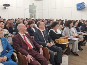 Для больниц Якутии в 2023 году закуплен 71 медицинский автомобиль и два мобильных комплекса