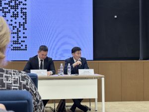 В микрорайоне Марха прошёл отчёт Окружной администрации города Якутска