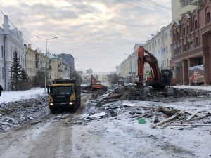 С 16 ноября перекрыт участок проспекта Ленина от улицы Октябрьская до магазина «Илин Эҥэр»