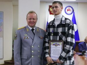 В Якутии наградили детей-героев