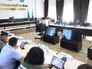 Айсен Николаев призвал недропользователей помочь Оймяконскому району