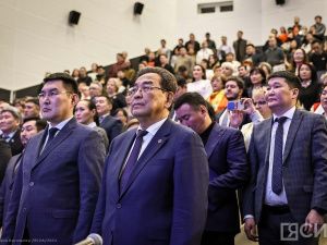 Кирилл Бычков провёл отчет правительства в Якутске