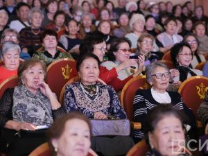 В Якутске прошел концерт памяти первого президента республики Михаила Николаева