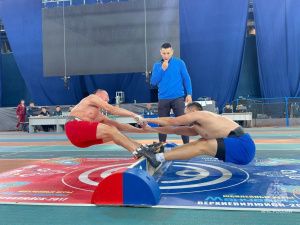 Сильнейших многоборцев среди пожарных определили в Якутии