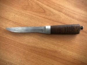 В Якутии женщина перерезала горло приятелю