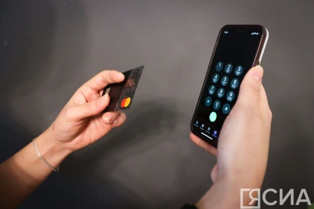 Более 2,2 миллиона рублей перевела мошенникам учительница из Якутии