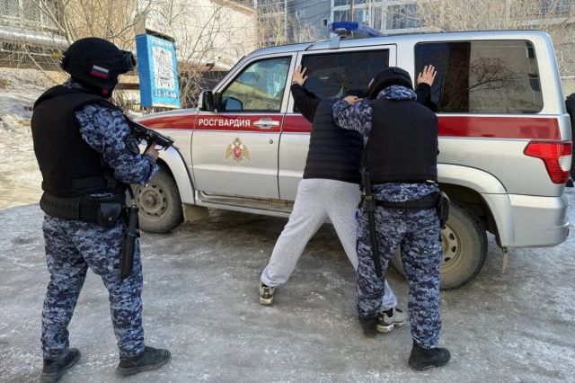 В Якутии за неуплату счета в ресторане задержан скрывавшийся от военной прокуратуры мужчина