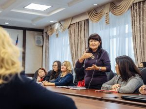 Сардана Авксентьева обсудила с руководителями частных детских садов вопросы развития отрасли