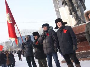 Борьба за самую справедливую и совестливую власть продолжается, а значит, и Революция не окончена 