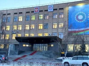 Содержание чиновников в Якутии становится все более тяжелым крестом для населения